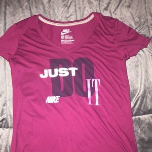 Nike Women’s Slim Fit ‘Just Do It’ T-Shirt -XL